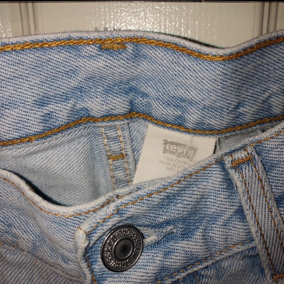 Vintage 501 Levi’s Ultra Light Wash - Picture 2 of 7
